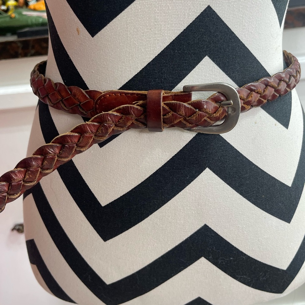 Vtg Class Club Brown Leather Belt Braided Woven Women Small Adjustable Preppy